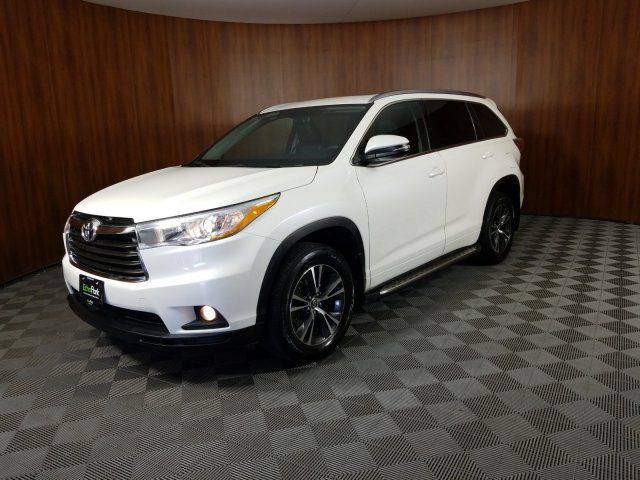  2016 Toyota Highlander XLE For Sale Specifications, Price and Images