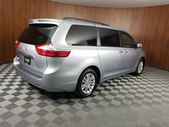  2017 Toyota Sienna XLE For Sale Specifications, Price and Images
