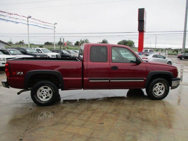  2004 Chevrolet Silverado 1500 Extended Cab For Sale Specifications, Price and Images