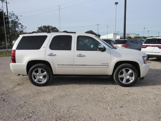  2013 Chevrolet Tahoe LTZ For Sale Specifications, Price and Images