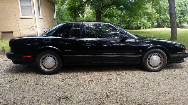  1992 Oldsmobile Toronado Trofeo For Sale Specifications, Price and Images