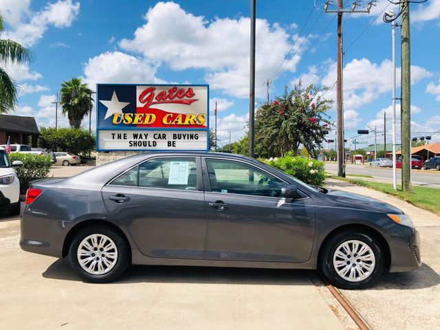  2012 Toyota Camry LE