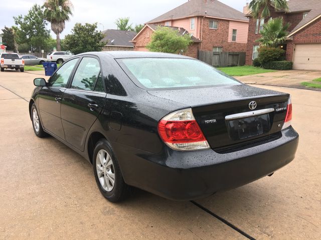  2006 Toyota Camry LE V6 For Sale Specifications, Price and Images