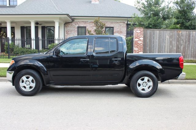  2005 Nissan Frontier SE Crew Cab For Sale Specifications, Price and Images