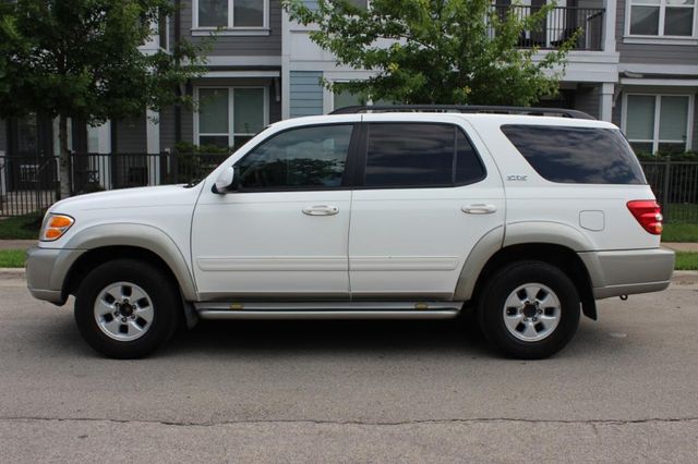  2004 Toyota Sequoia SR5 For Sale Specifications, Price and Images