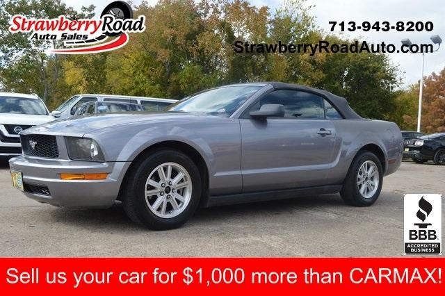  2006 Ford Mustang V6 For Sale Specifications, Price and Images
