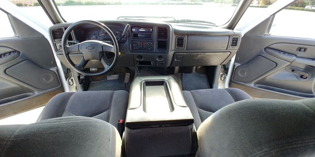 2005 Chevrolet Silverado 1500 LS H/D Crew Cab For Sale Specifications, Price and Images