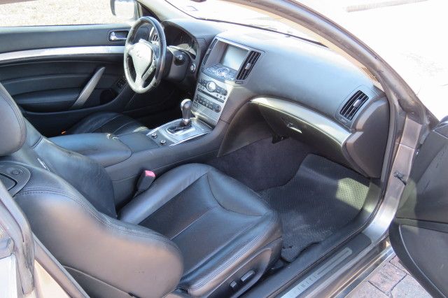  2010 INFINITI G37 Journey For Sale Specifications, Price and Images