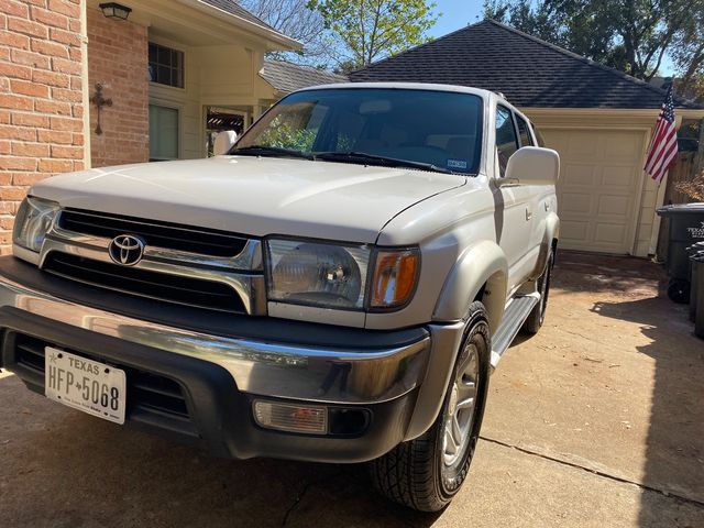  2001 Toyota 4Runner SR5 For Sale Specifications, Price and Images
