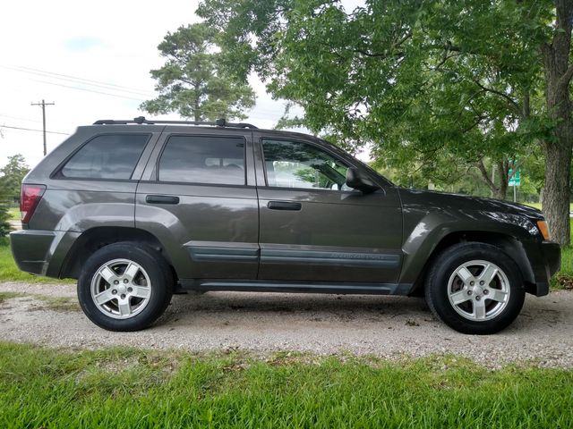  2005 Jeep Grand Cherokee Laredo For Sale Specifications, Price and Images
