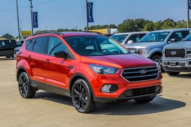  2019 Ford Escape SE For Sale Specifications, Price and Images