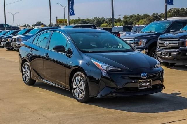  2018 Toyota Prius Two For Sale Specifications, Price and Images