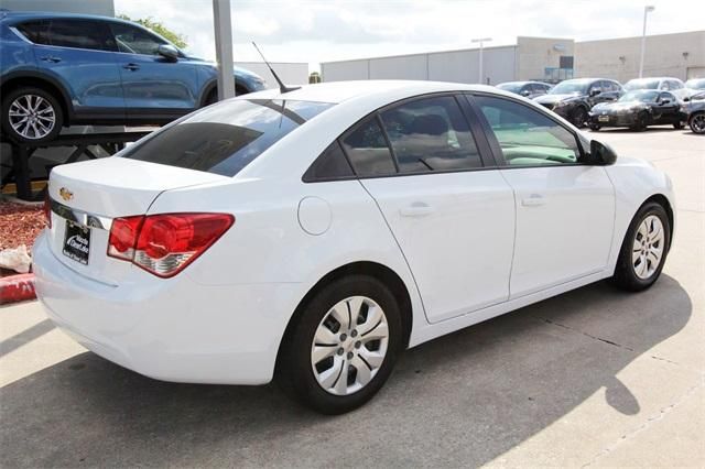  2013 Chevrolet Cruze LS For Sale Specifications, Price and Images