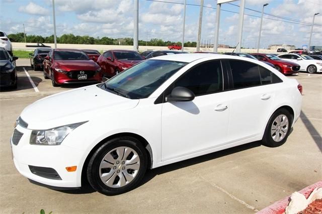  2013 Chevrolet Cruze LS For Sale Specifications, Price and Images