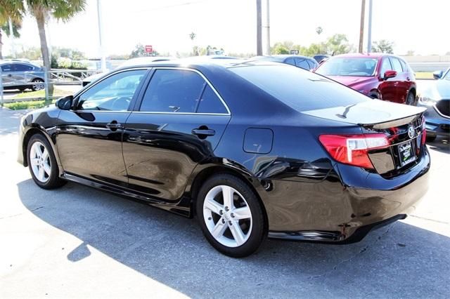  2014 Toyota Camry SE For Sale Specifications, Price and Images