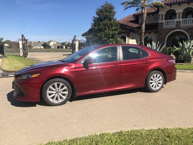  2018 Toyota Camry LE