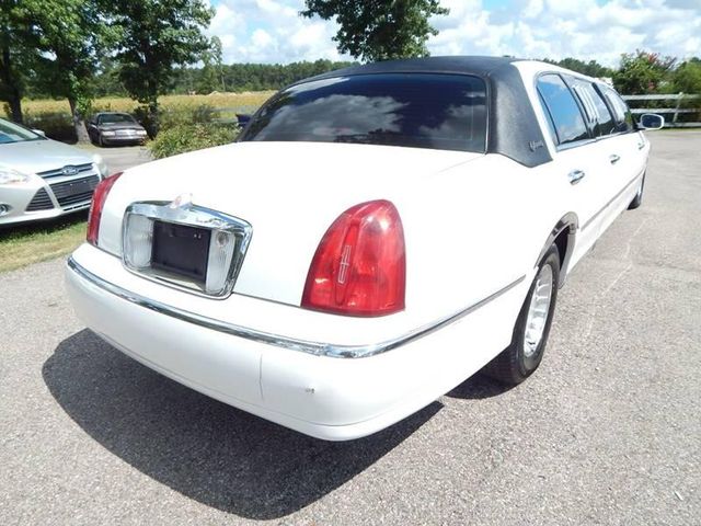  2000 Lincoln Town Car Executive For Sale Specifications, Price and Images