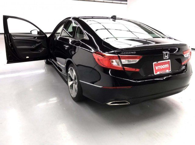  2018 Honda Accord Touring 2.0T For Sale Specifications, Price and Images