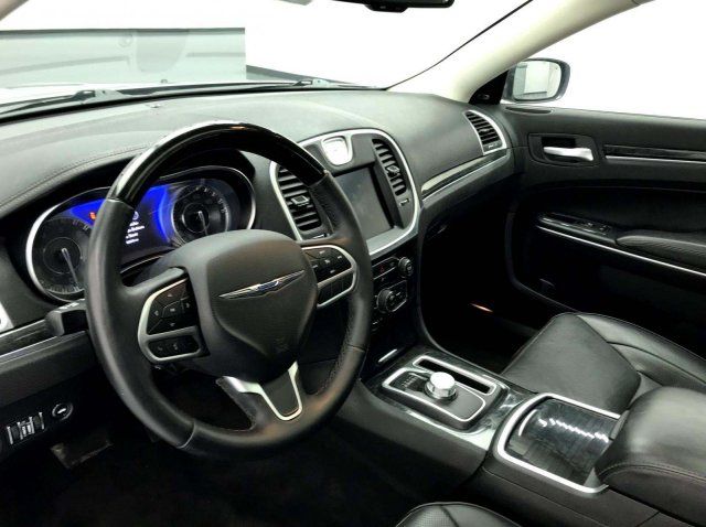  2018 Chrysler 300 Limited For Sale Specifications, Price and Images