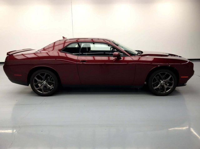  2018 Dodge Challenger SXT For Sale Specifications, Price and Images