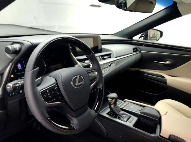  2019 Lexus 4dr Sedan For Sale Specifications, Price and Images