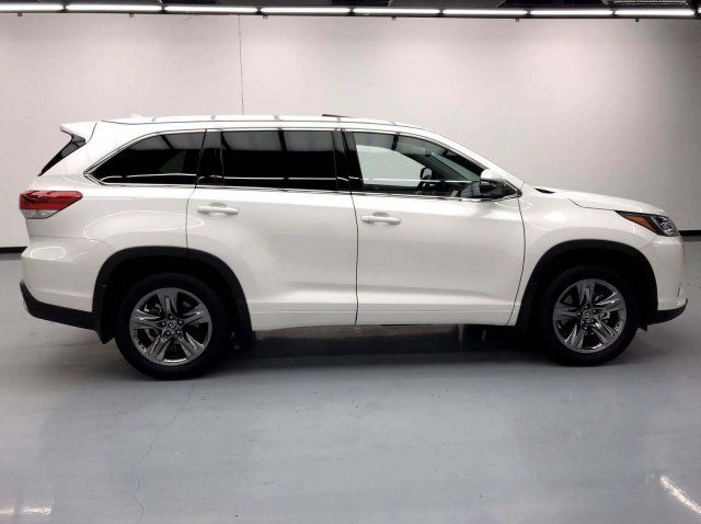  2019 Toyota Highlander AWD Limited Platinum 4dr SUV For Sale Specifications, Price and Images