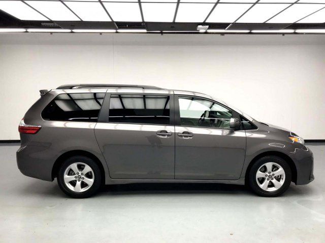  2019 Toyota Sienna LE For Sale Specifications, Price and Images