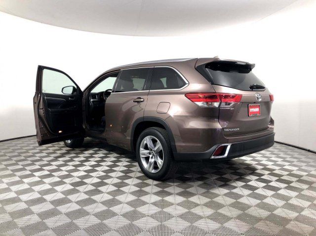  2017 Toyota Highlander Limited 4dr SUV For Sale Specifications, Price and Images