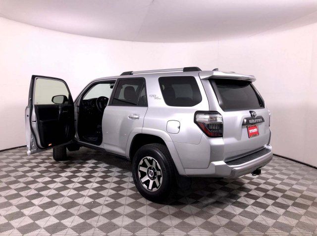  2017 Toyota 4Runner TRD Off Road For Sale Specifications, Price and Images