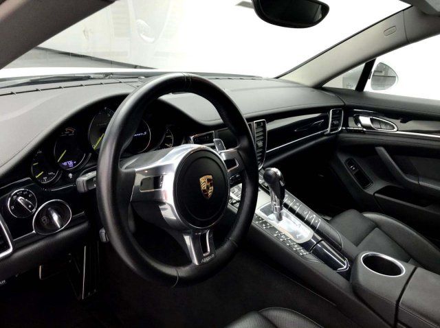  2014 Porsche Panamera S E-Hybrid For Sale Specifications, Price and Images