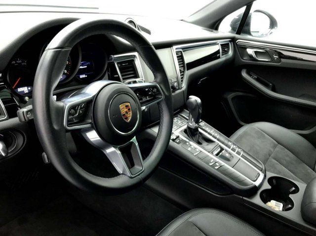  2017 Porsche Macan Base For Sale Specifications, Price and Images