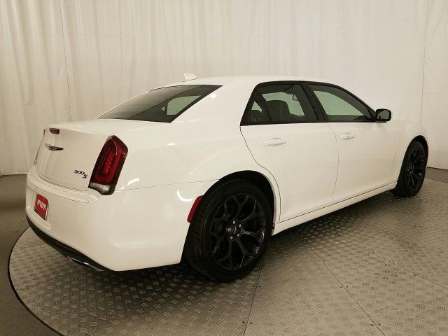  2019 Chrysler 300 S For Sale Specifications, Price and Images