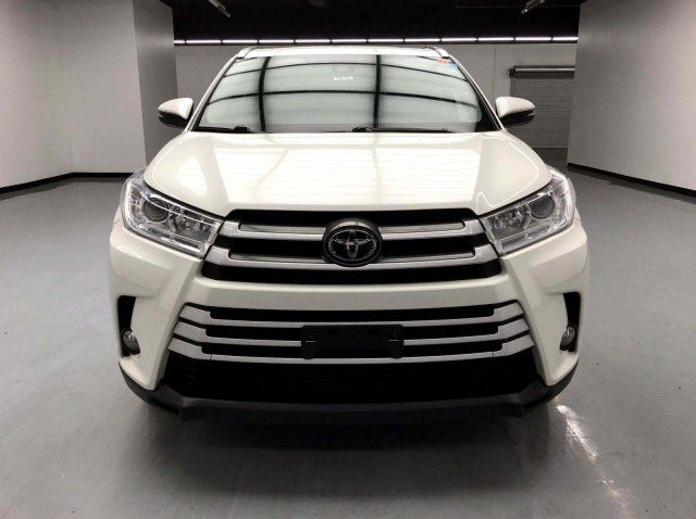  2018 Toyota Highlander AWD XLE 4dr SUV For Sale Specifications, Price and Images