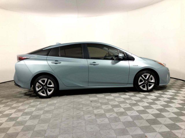  2017 Toyota Prius Three Touring 4dr Hatchback For Sale Specifications, Price and Images