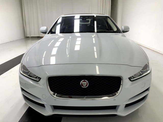  2019 Jaguar XE 25t Prestige For Sale Specifications, Price and Images