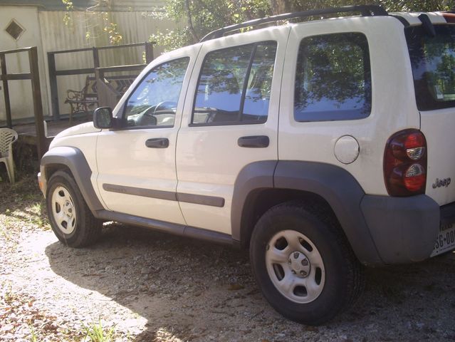  2005 Jeep Liberty Sport For Sale Specifications, Price and Images
