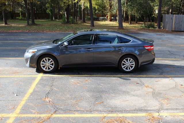  2013 Toyota Avalon XLE Premium For Sale Specifications, Price and Images