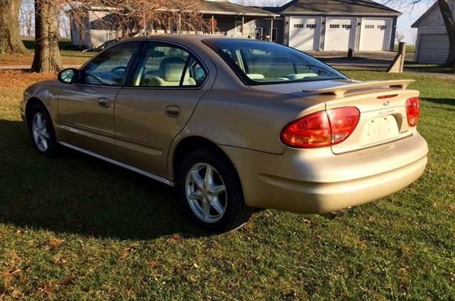  2002 Oldsmobile Alero GL1 For Sale Specifications, Price and Images