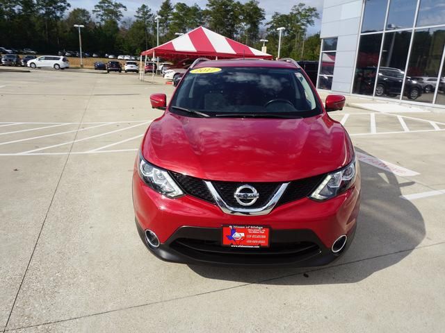  2017 Nissan Rogue Sport SV For Sale Specifications, Price and Images