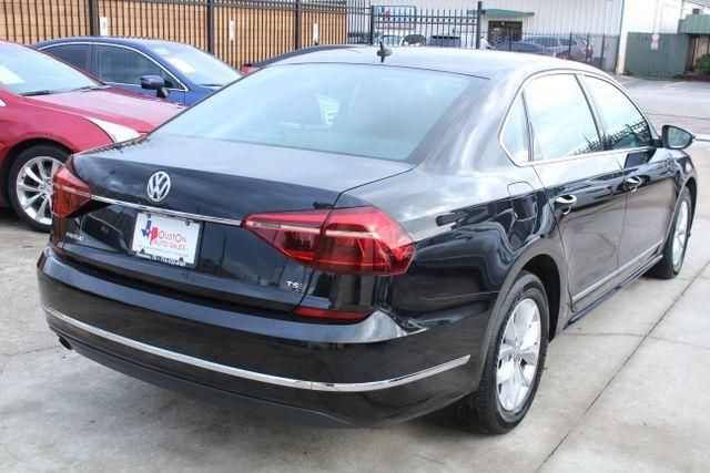  2017 Volkswagen Passat 1.8T S For Sale Specifications, Price and Images