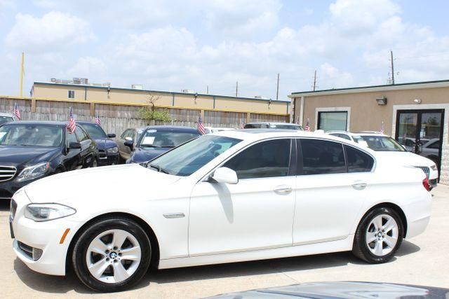  2012 BMW 528 i For Sale Specifications, Price and Images
