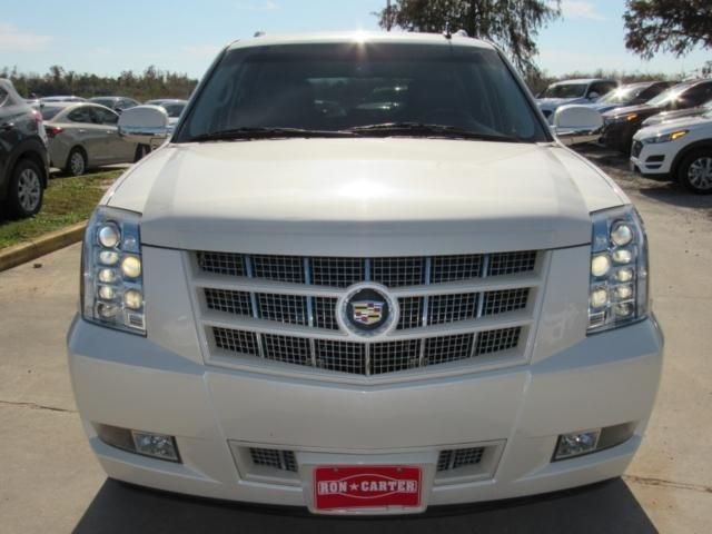  2013 Cadillac Escalade ESV Premium For Sale Specifications, Price and Images
