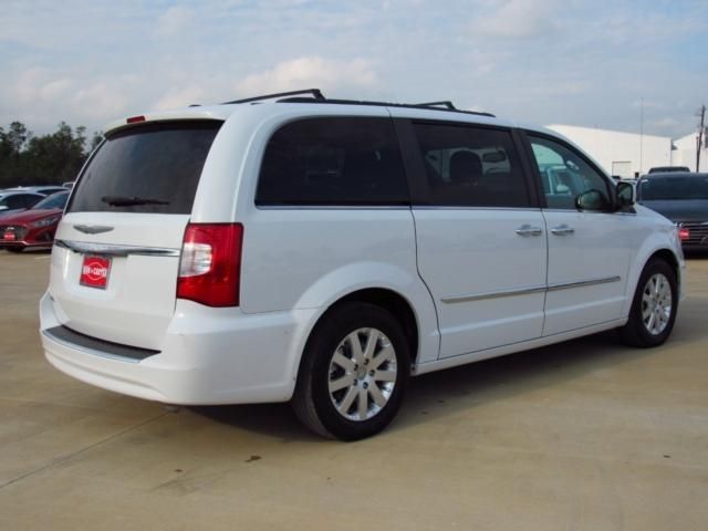  2015 Chrysler Town & Country Touring For Sale Specifications, Price and Images