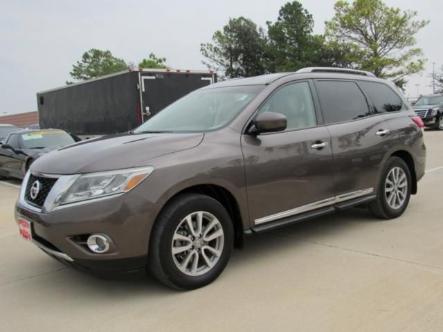  2015 Nissan Pathfinder SL For Sale Specifications, Price and Images