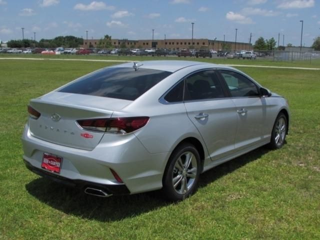 Certified 2017 Toyota Camry SE For Sale Specifications, Price and Images