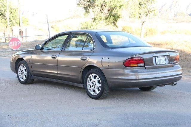  2001 Oldsmobile Intrigue GL For Sale Specifications, Price and Images
