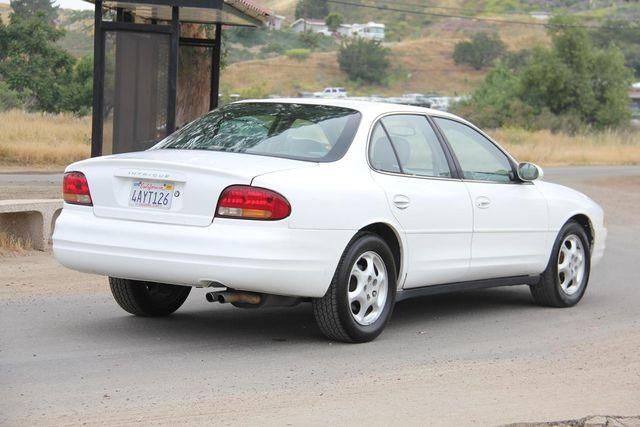  1998 Oldsmobile Intrigue GL For Sale Specifications, Price and Images