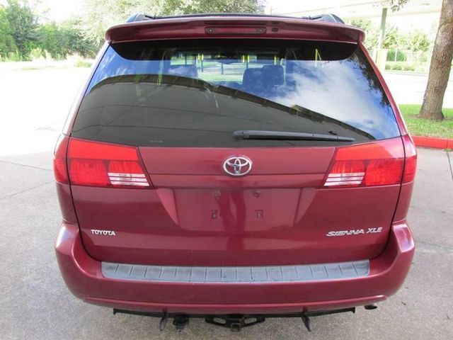  2005 Toyota Sienna XLE For Sale Specifications, Price and Images