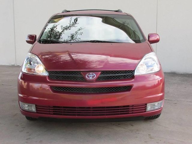  2005 Toyota Sienna XLE For Sale Specifications, Price and Images