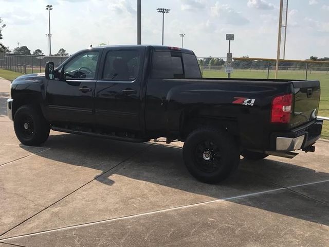 2009 Chevrolet Silverado 2500 LT H/D Crew Cab For Sale Specifications, Price and Images